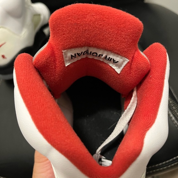 Air Jordan 5 Retro GS Fire Red - Picture 10 of 11
